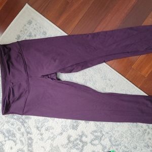 Lululemon leggingsWonder under crop 23”, purple, Size 6